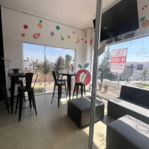 Local seminuevo en VENTA Zona Norte
