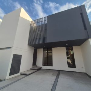 CASA EN VENTA A ESTRENAR EN ZONA NORTE