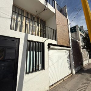 SE RENTA PROPIEDAD PARA OFICINAS O GIRO COMERCIAL