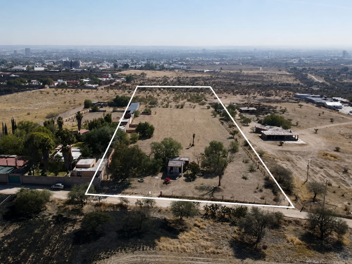 TERRENO EN VENTA ZONA NORPONIENTE