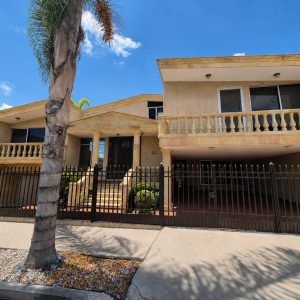 CASA EN VENTA EN JARDINES DE LA CONCEPCION