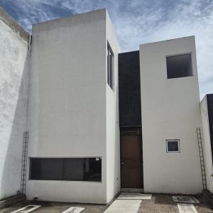 CASA EN VENTA EN SENDERO DE LOS QUETZALES