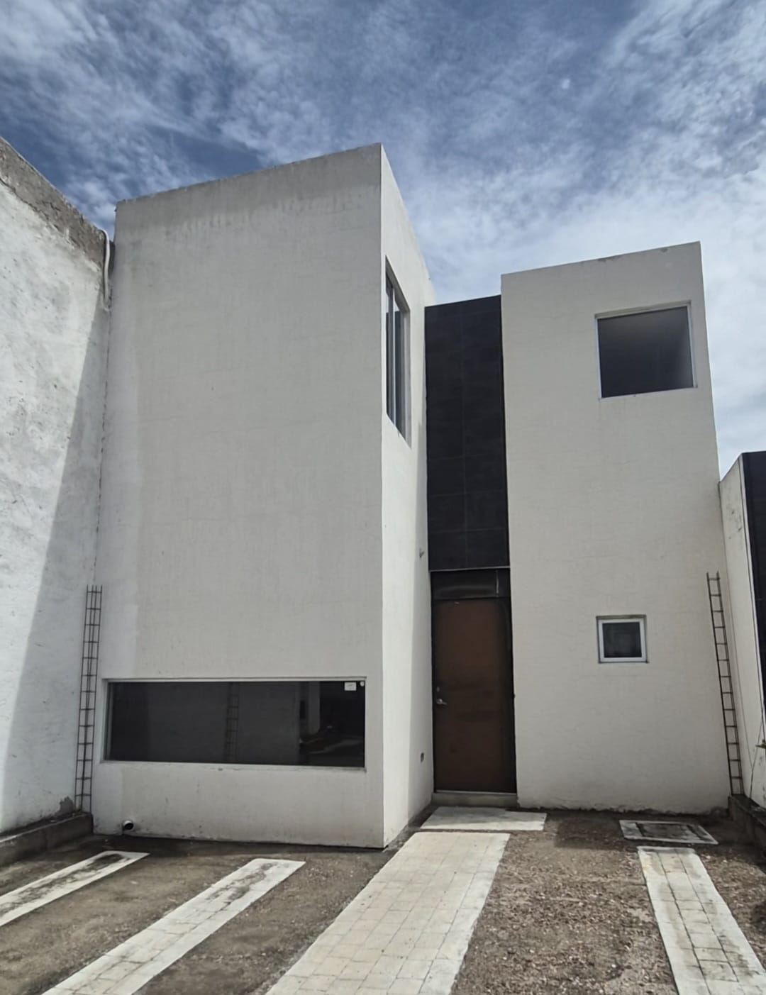 CASA EN VENTA EN SENDERO DE LOS QUETZALES